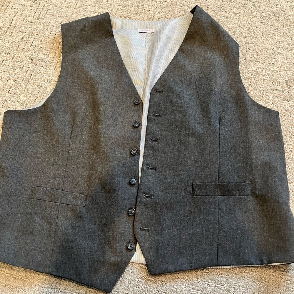 2-piece, vest and pants, gray